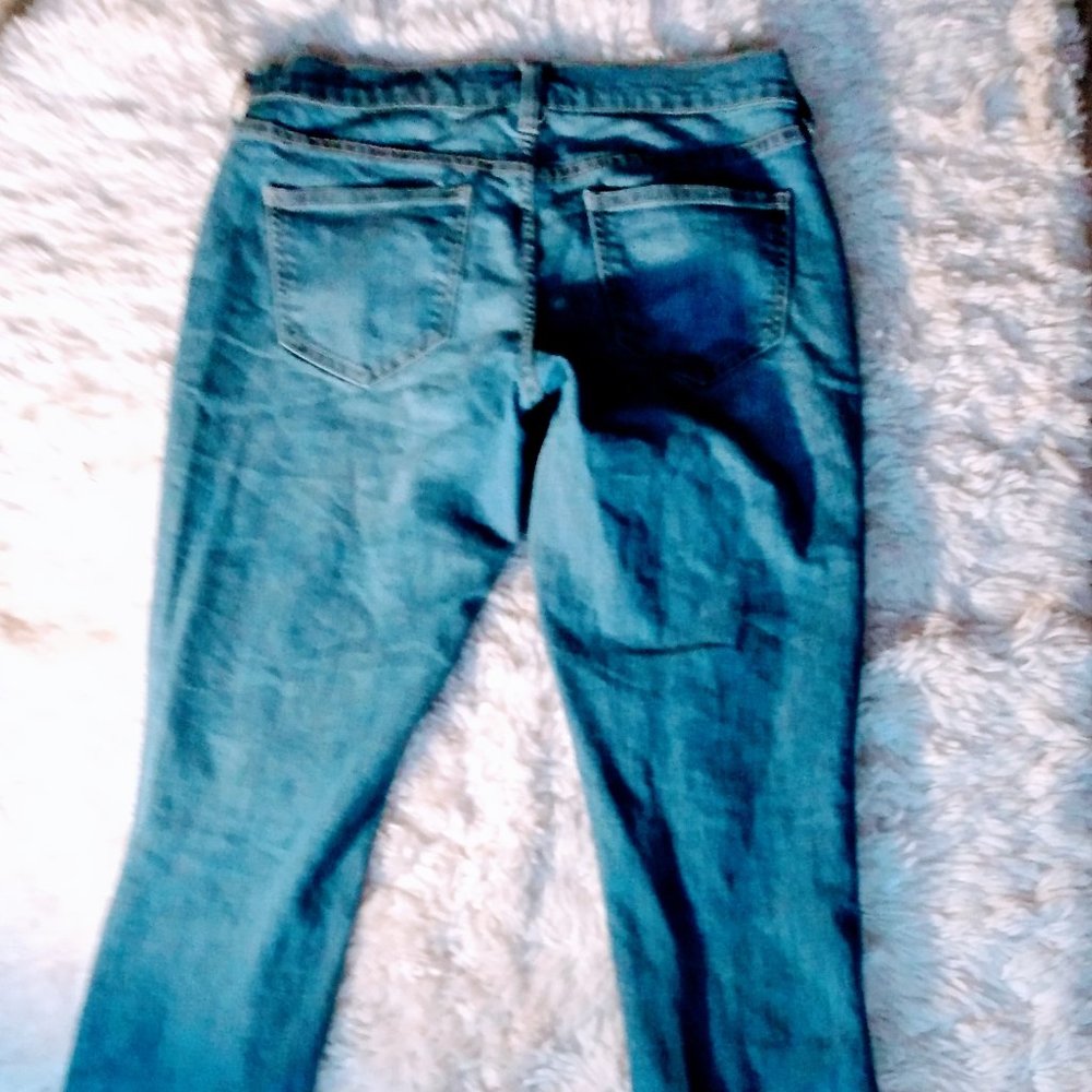 Size 4 Regular Blue Jeans Old Navy Diva Fit